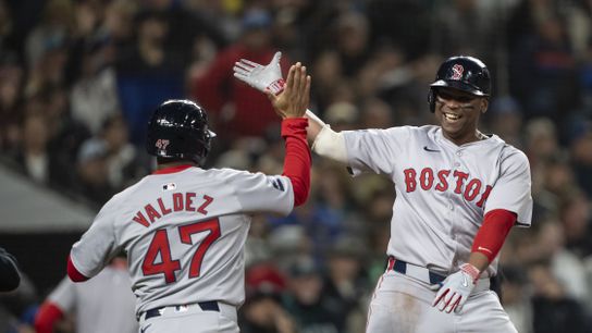 FINAL: Mariners 4, Red Sox 3 (10) - Boston chokes away 2-run lead without Jansen (tight back) in final frame taken at BSJ Headquarters (Red Sox)